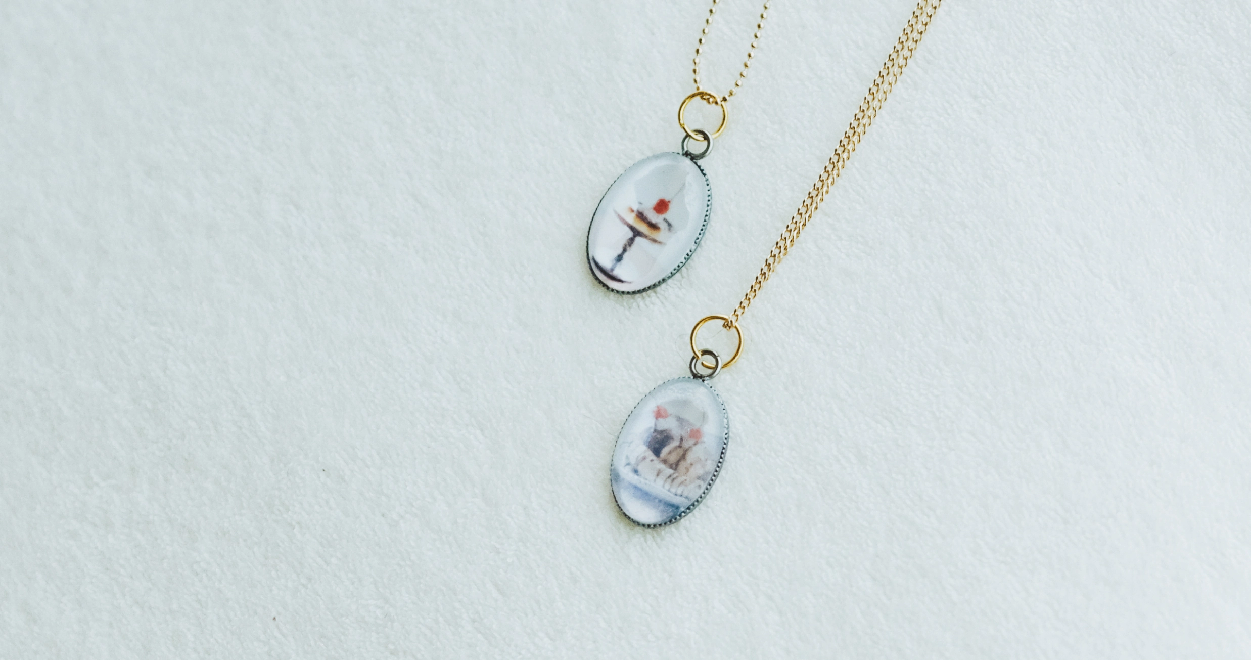 ガラスネックレス写真