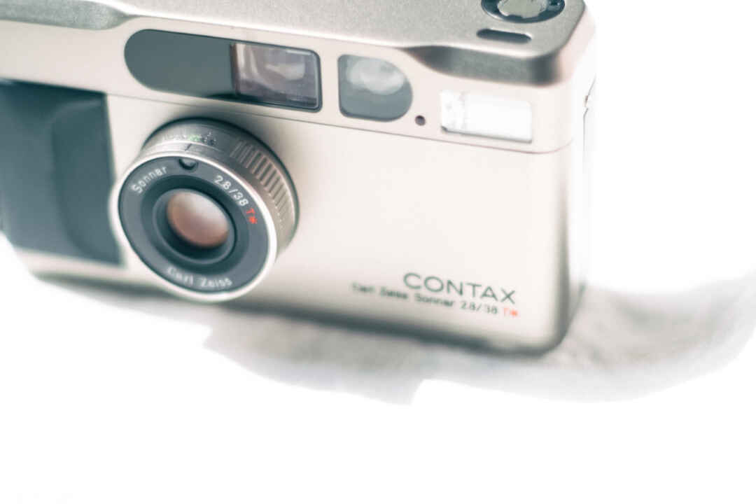 CONTAX  TvsⅡ フィルムカメラ可能でしたら専用をお願いします