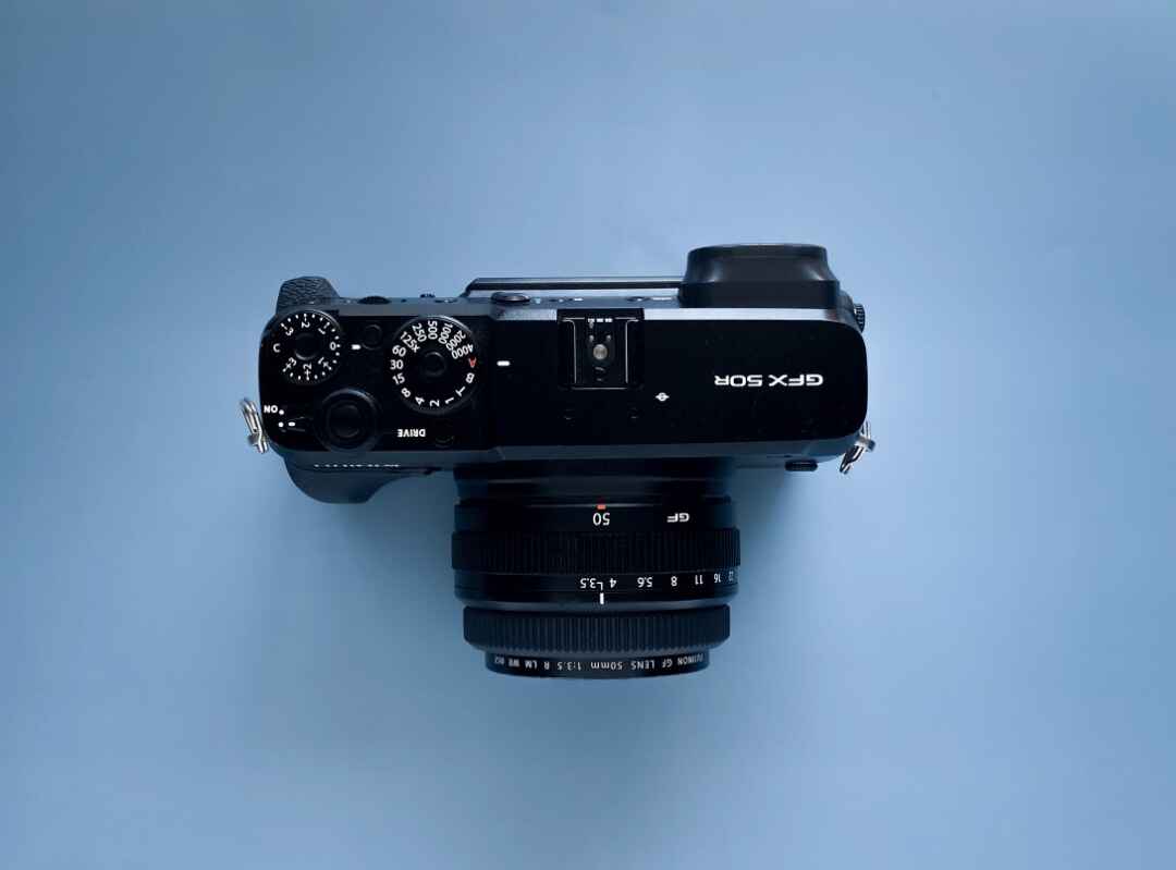 中判デジタルミラーレスカメラ Fujifilm Gfx50r レビュー 撮影テクニックの本棚