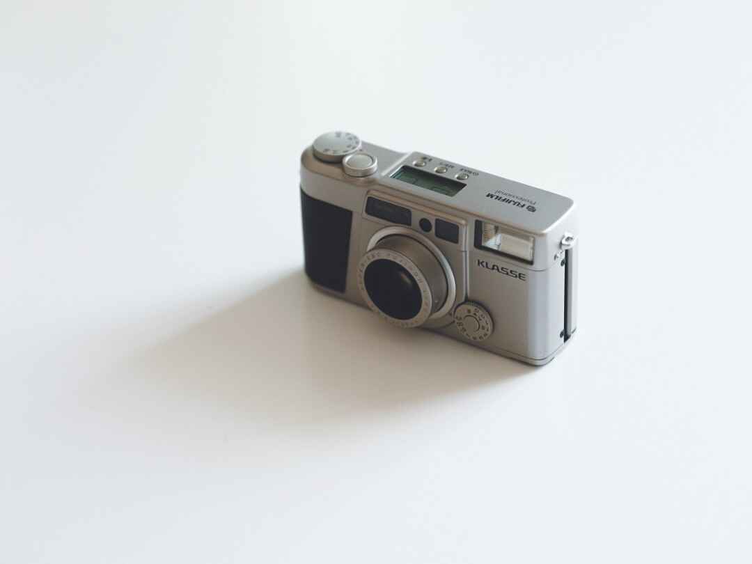 富士フィルムのフィルムカメラ　Klasse S